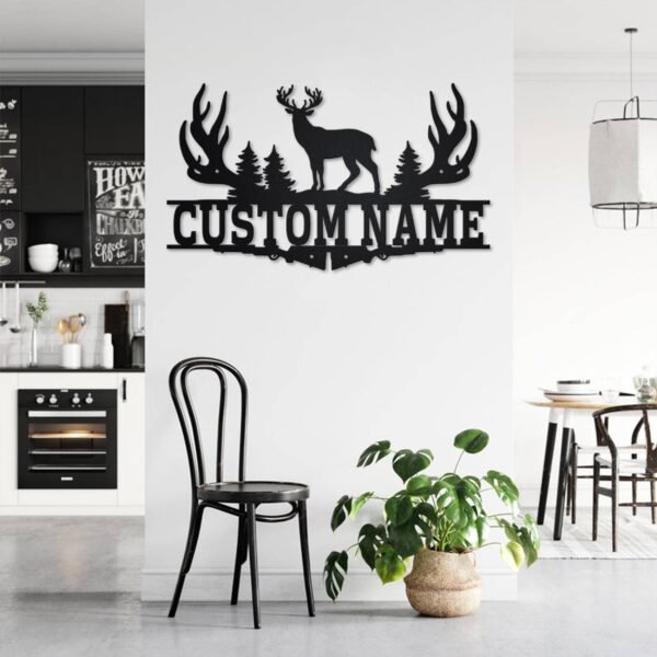 Customizable Metal Elk Silhouette Wall Art, Personalized Family Name Metal Sign, Decorative Indoor/Outdoor Moose-Themed Metal Plaque, Ideal for Entryway, Garden, Home, Kitchen, Dining Room Decor, Hollow Cut Craft, Event and Party Accent, Unique Holiday Gift - No Electricity Needed
