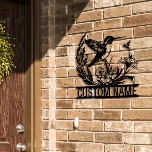 1pc Customizable Metal Hummingbird & Floral Wall Art with Personalized Name - Elegant Farmhouse Decor for Porch, Patio | Ideal Gift for Valentine's, Christmas, Halloween, Thanksgiving | Indoor/Outdoor Metal Wall Hanging, Indoor Wall Art|Customizable Decor|Sleek Metal Finish, Outdoor Decor - Image 6